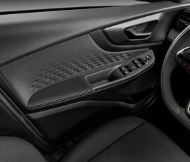 Fiat Fastback Blackmotion interior detalhe forrações das portas Fiat Fastback Blackmotion interior detalhe forrações das portas
