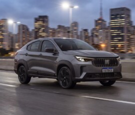 Fiat Fastback Blackmotion 2027 Fiat Fastback Blackmotion 2027
