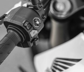 Honda CB 1000 Hornet detalhe botões guidão Honda CB 1000 Hornet detalhe botões guidão