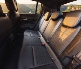 Jeep Avenger 2027 Limited interior banco traseiro Jeep Avenger 2027 Limited interior banco traseiro