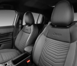 Jeep Avenger 2027 Altitude interior bancos dianteiros Jeep Avenger 2027 Altitude interior bancos dianteiros