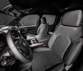 Ram 1500 Big Horn 2026 2027 interior bancos dianteiros Ram 1500 Big Horn 2026 2027 interior bancos dianteiros