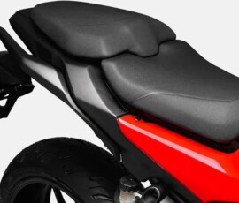 Yamaha Tracer 7 detalhe banco Yamaha Tracer 7 detalhe banco