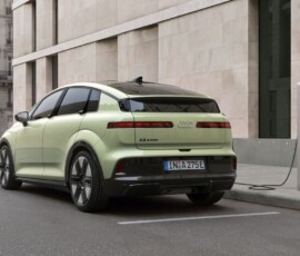 Audi A2 e-tron 2027 traseira Audi A2 e-tron 2027 traseira