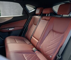 Lexus NX 2027 interior banco traseiro Lexus NX 2027 interior banco traseiro