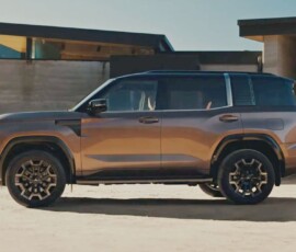 Mitsubishi Pajero 2027 vista lateral Mitsubishi Pajero 2027 vista lateral