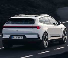 Polestar 4 SUV traseira rear view Polestar 4 SUV traseira rear view