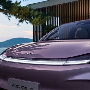 baic arcfox T1 dianteira baic arcfox T1 dianteira